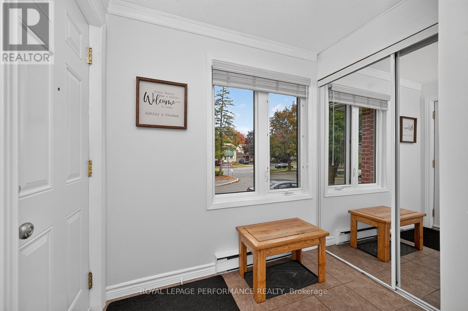 A - 6812 Jeanne D'arc Boulevard N Property Photo 3