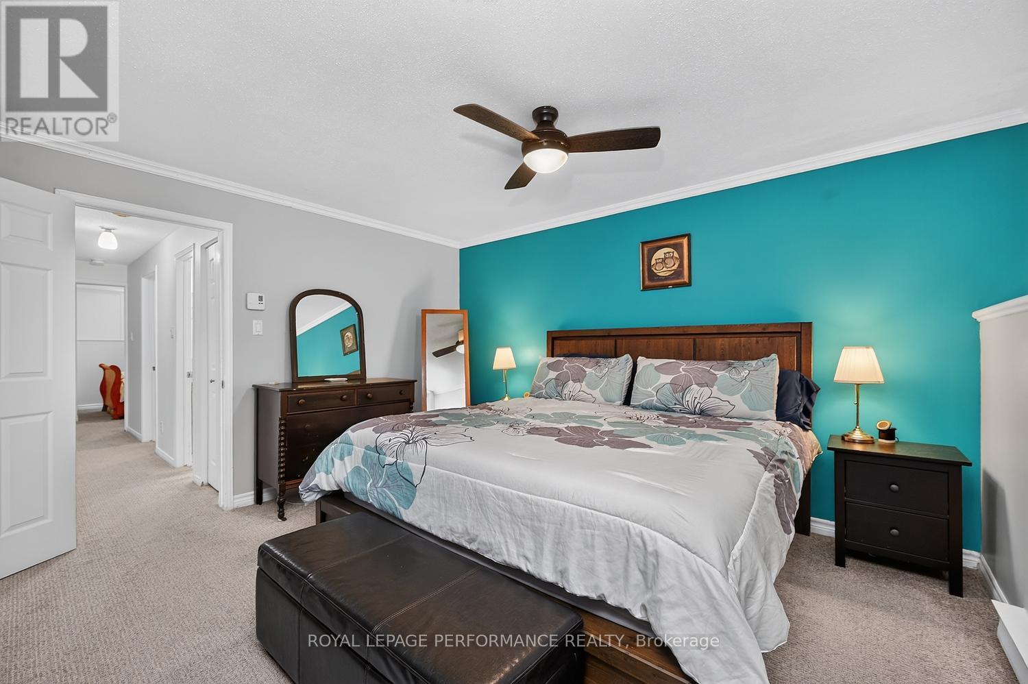 A - 6812 Jeanne D'arc Boulevard N Property Photo 18