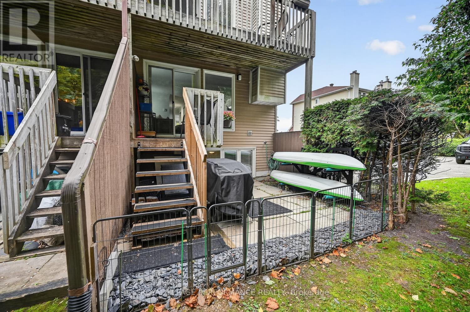 A - 6812 Jeanne D'arc Boulevard N Property Photo 26