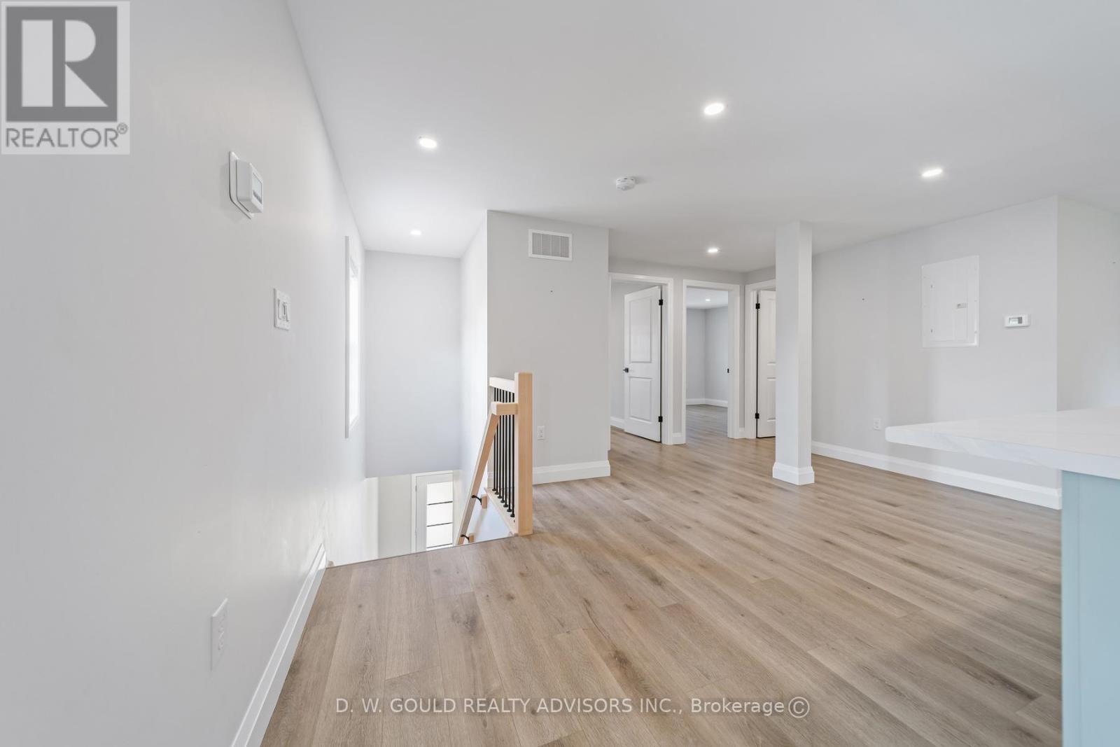330 William Street Property Photo 11