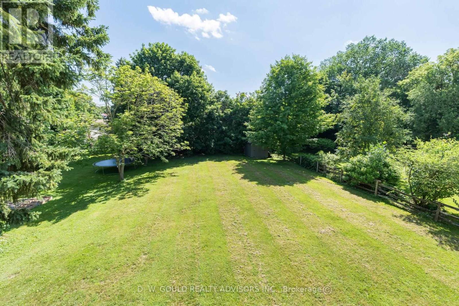 330 William Street Property Photo 47