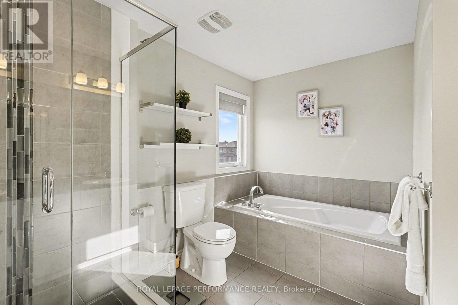 504 Yellow Birch Street Property Photo 22