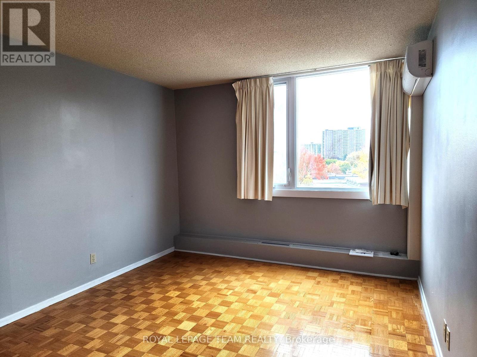 404 - 2625 Regina Street Property Photo 18