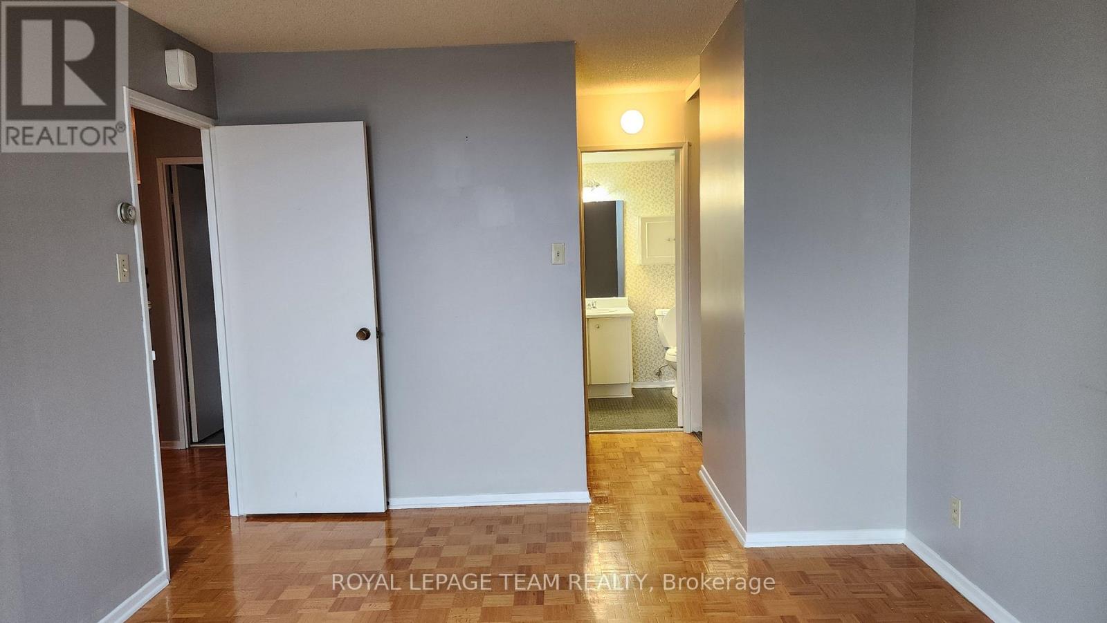 404 - 2625 Regina Street Property Photo 20