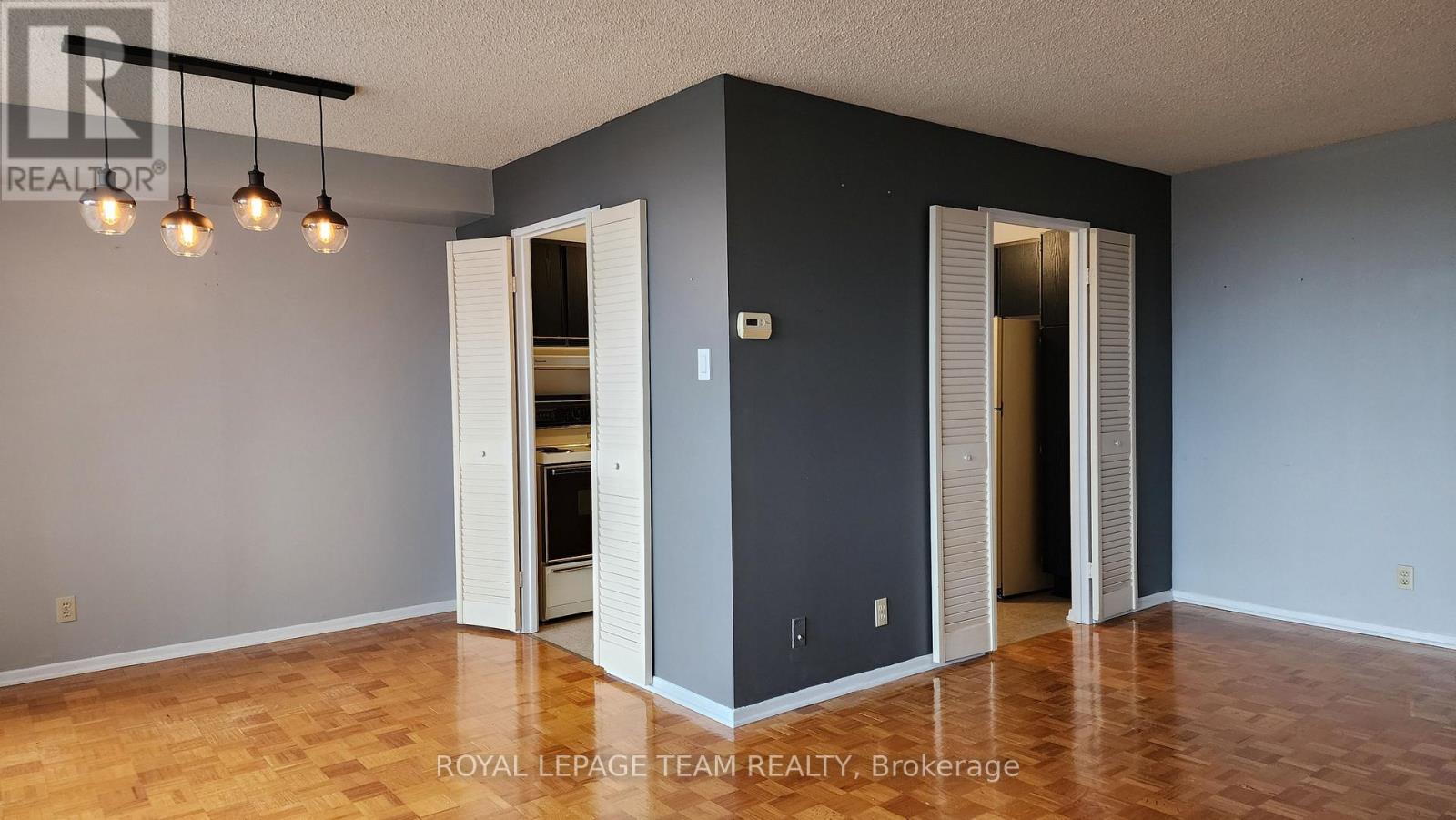 404 - 2625 Regina Street Property Photo 26
