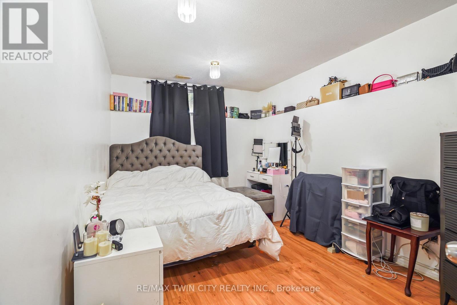 142 Marlborough Street Property Photo 21