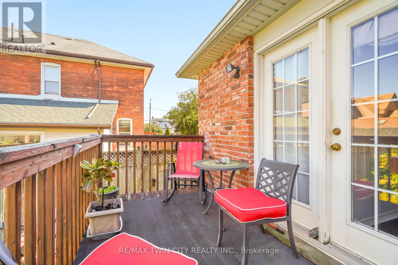 142 Marlborough Street Property Photo 33