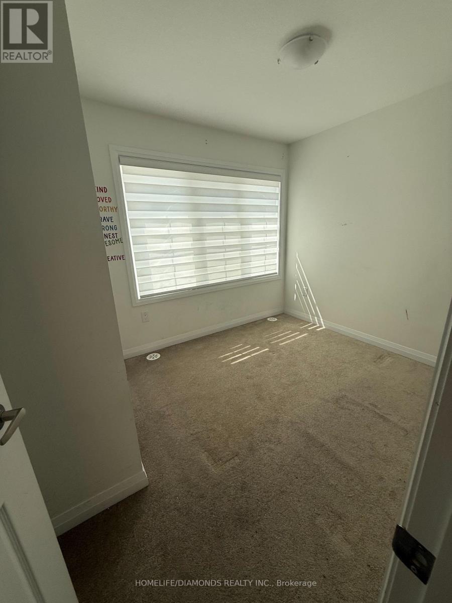 95 Norwich Crescent Property Photo 19