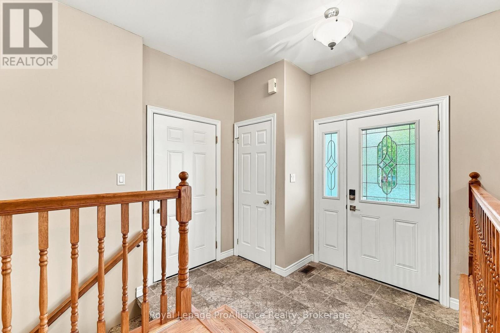 14 George Street Property Photo 5
