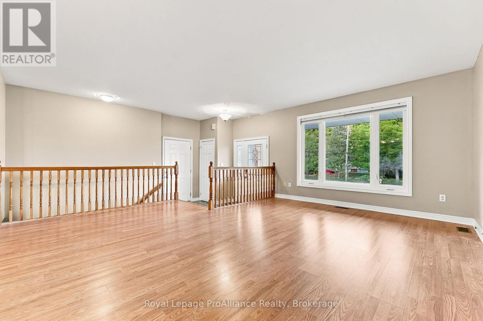 14 George Street Property Photo 12