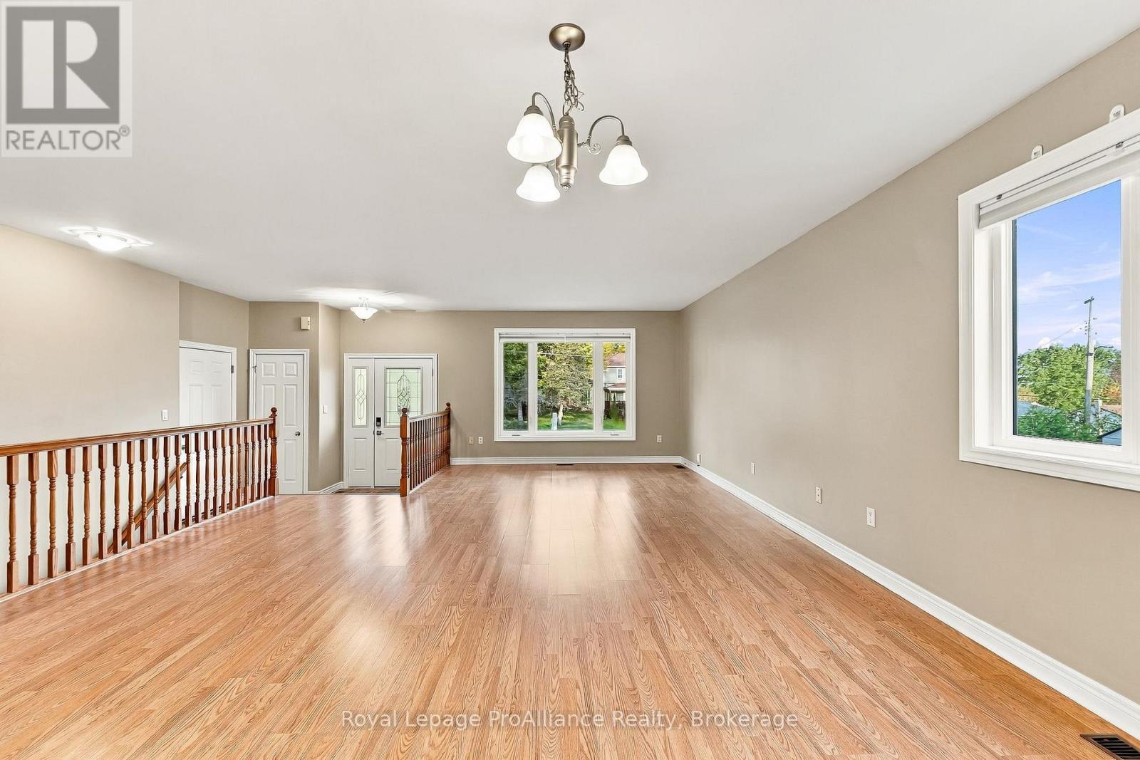 14 George Street Property Photo 13