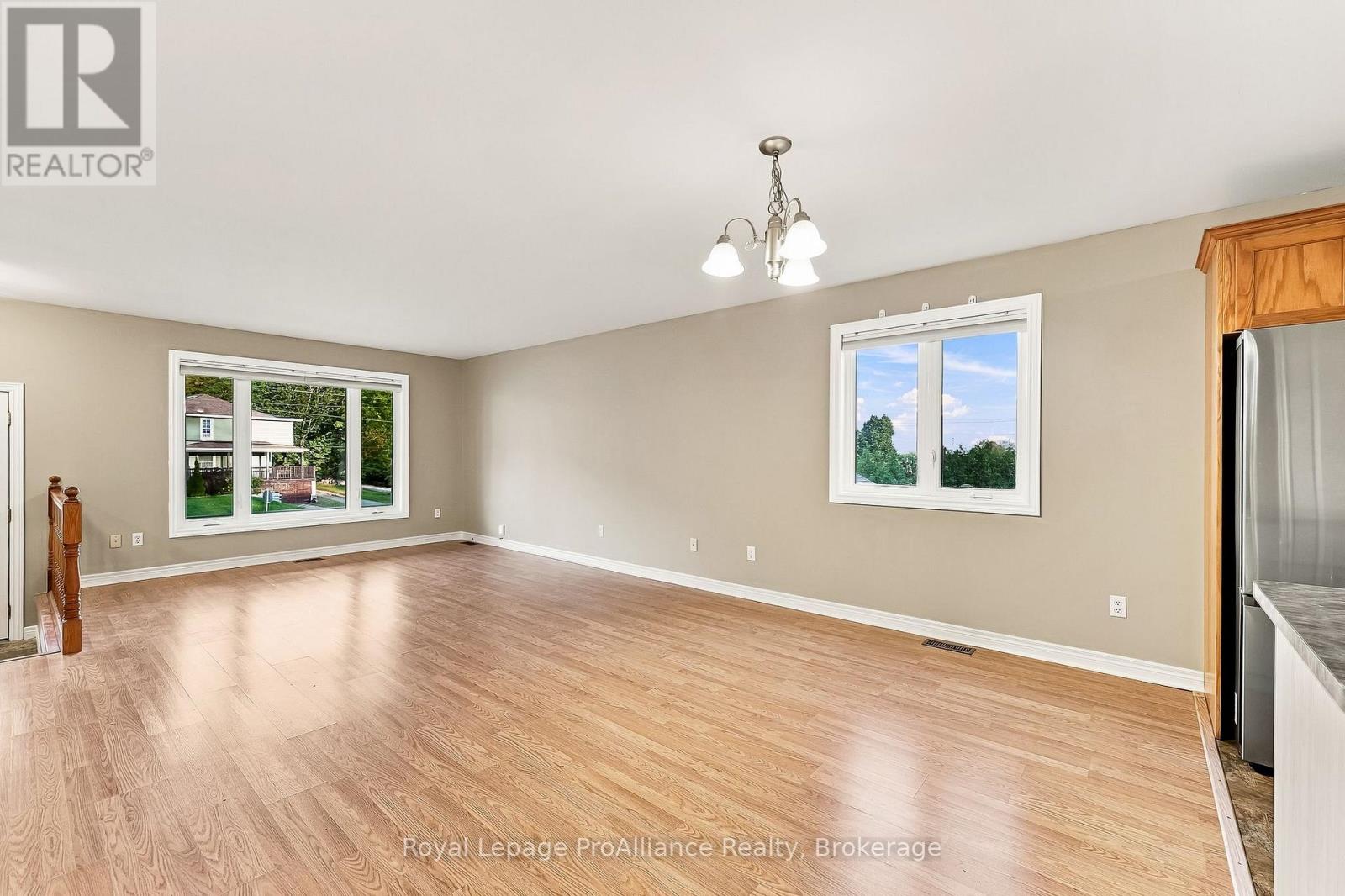 14 George Street Property Photo 14