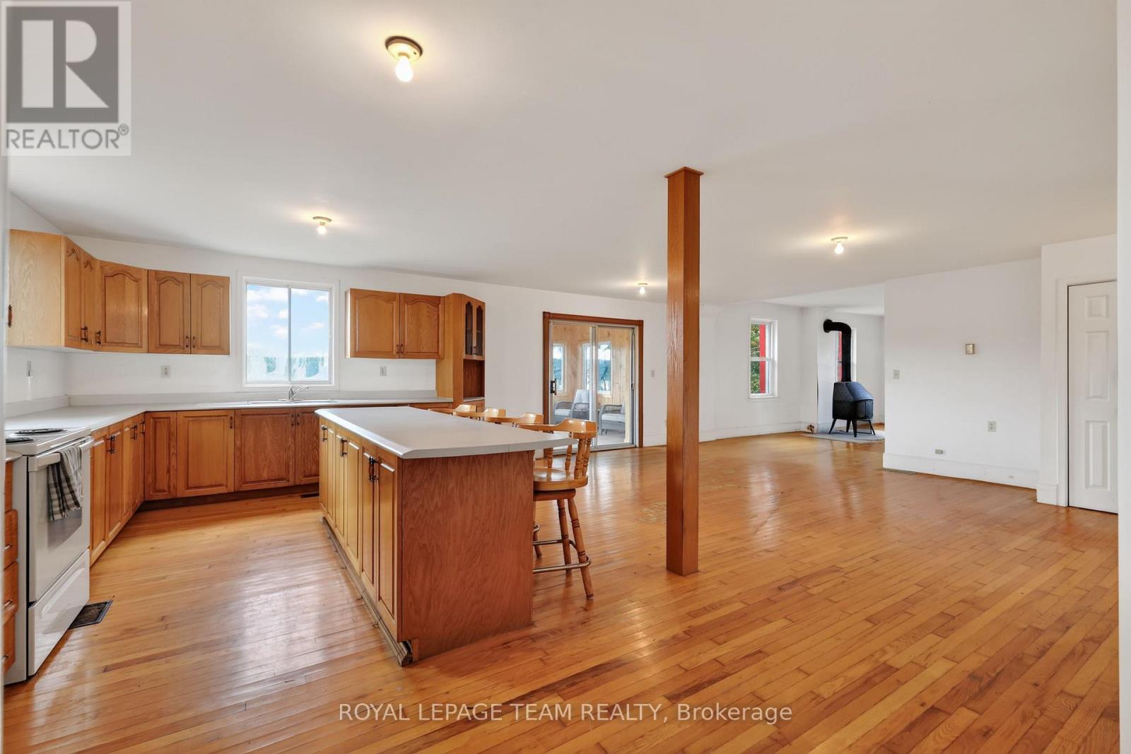 5523 Clayton Road Property Photo 14
