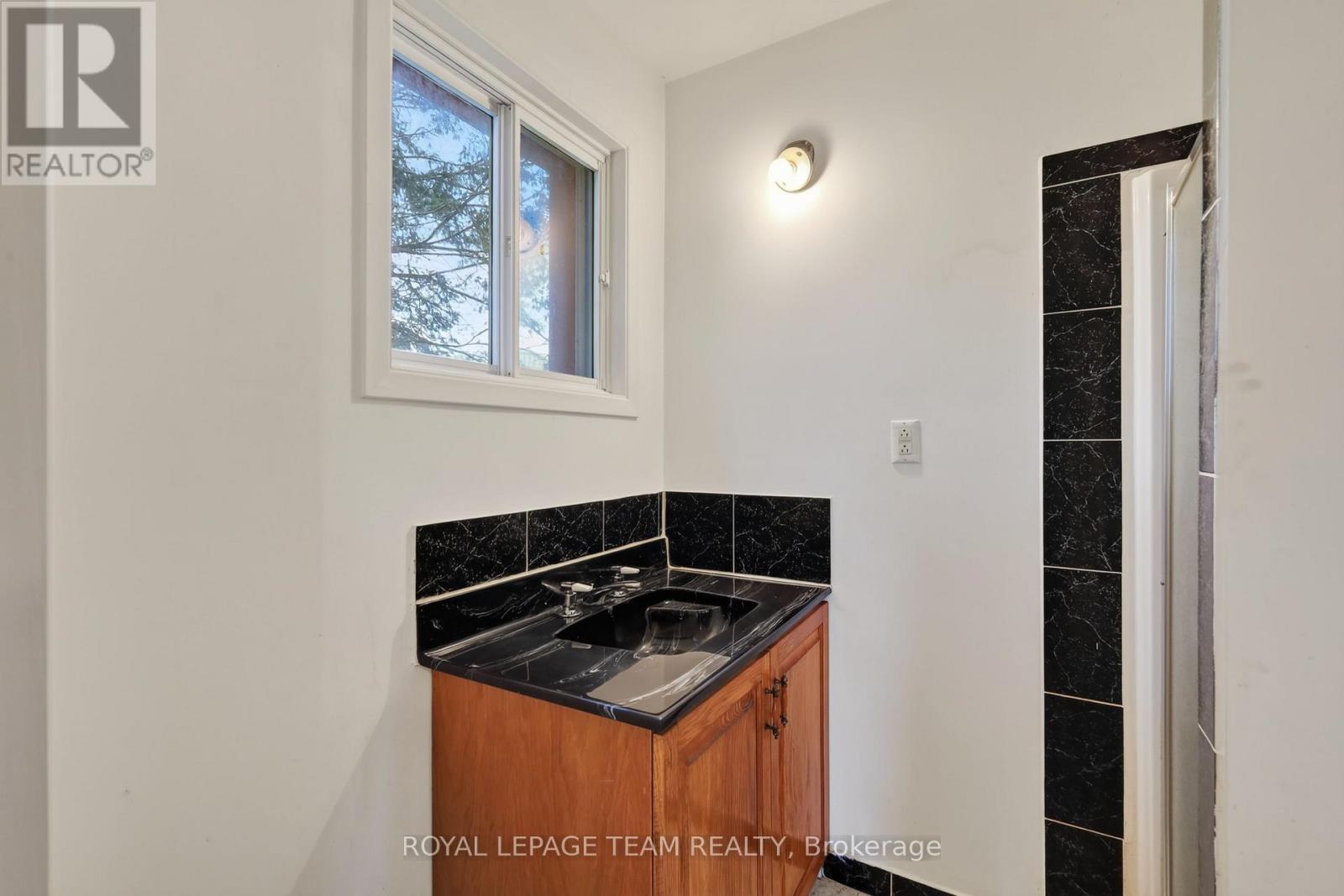 5523 Clayton Road Property Photo 27