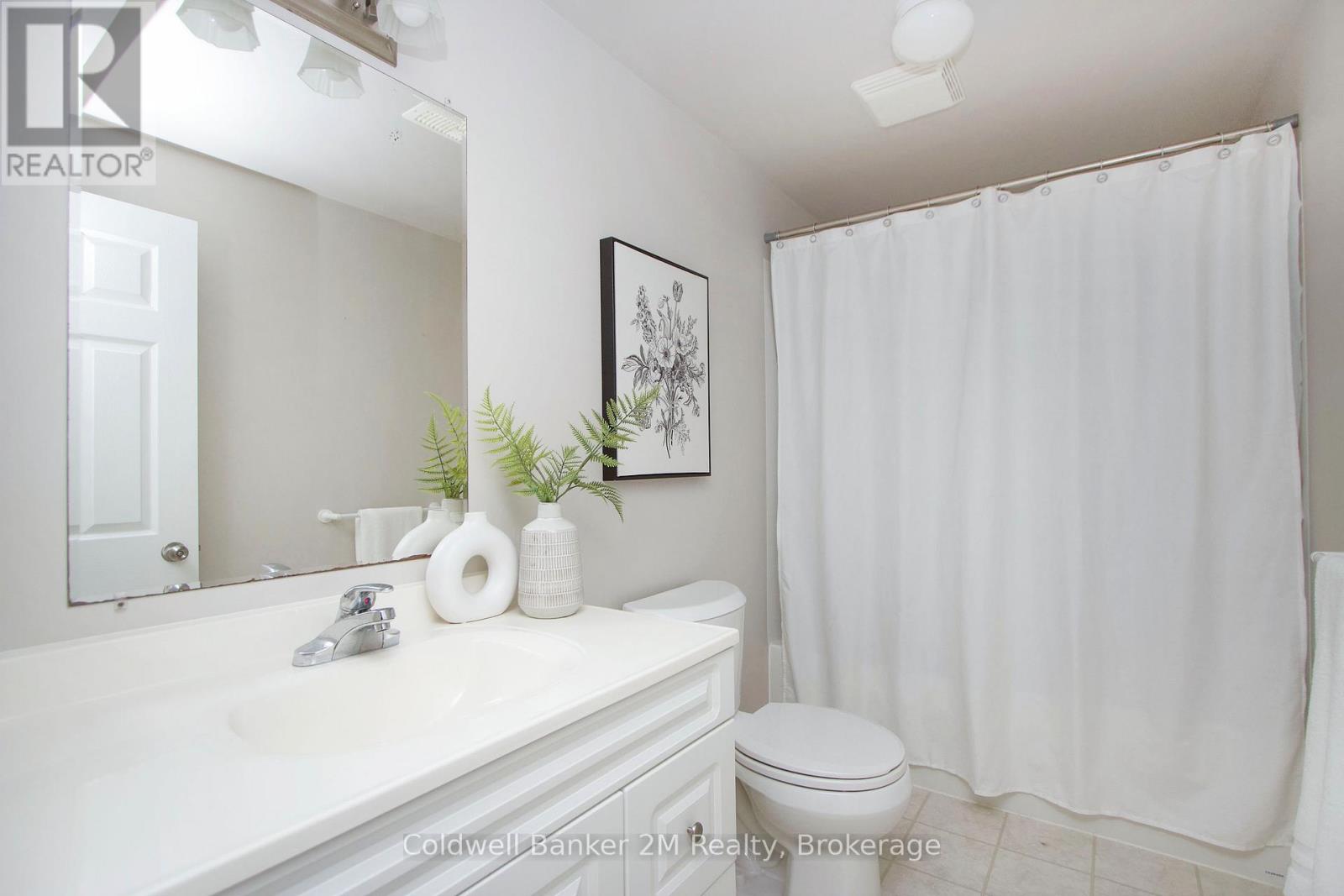 812 Burnham Street Property Photo 31