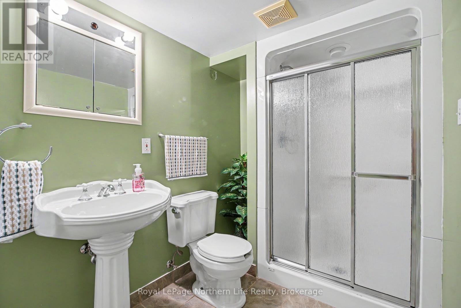 483 Aberdeen Avenue Property Photo 31