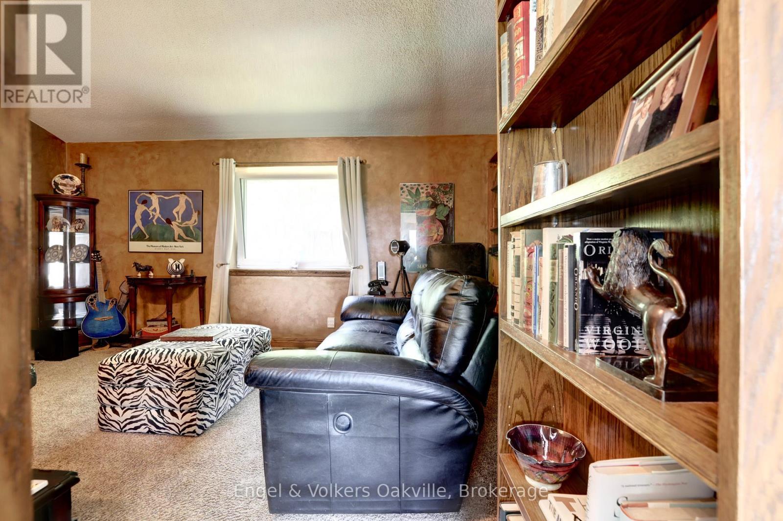 330 Mountsberg Road Property Photo 9
