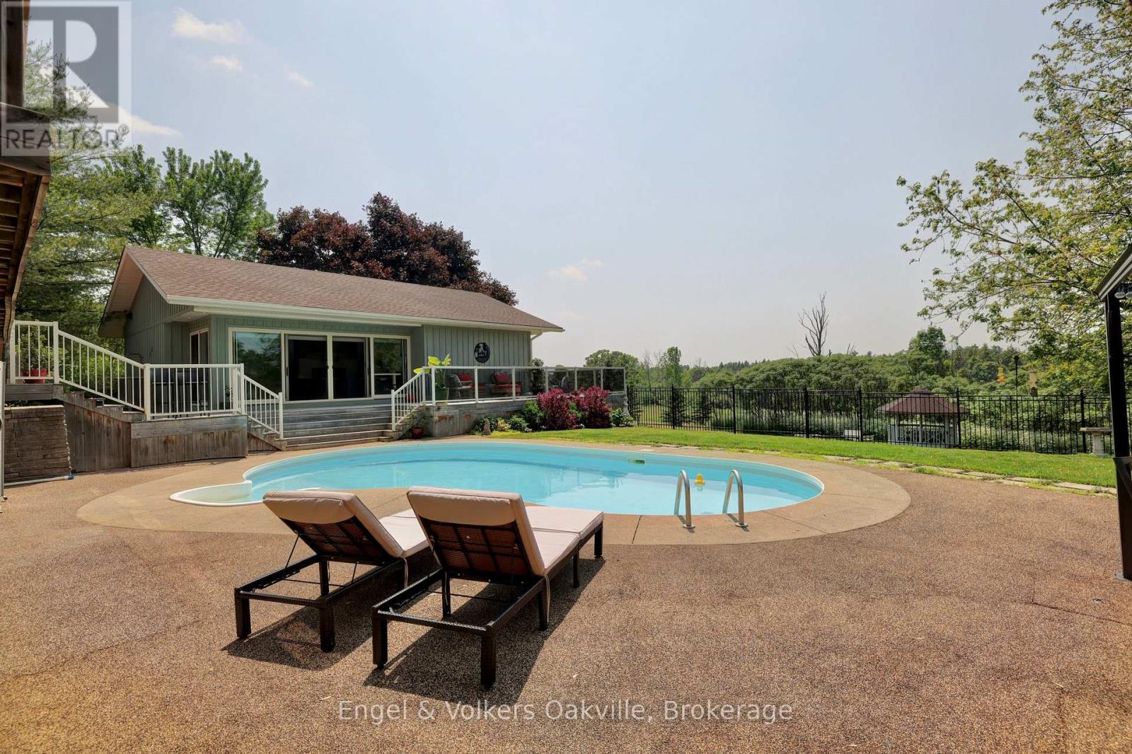 330 Mountsberg Road Property Photo 20