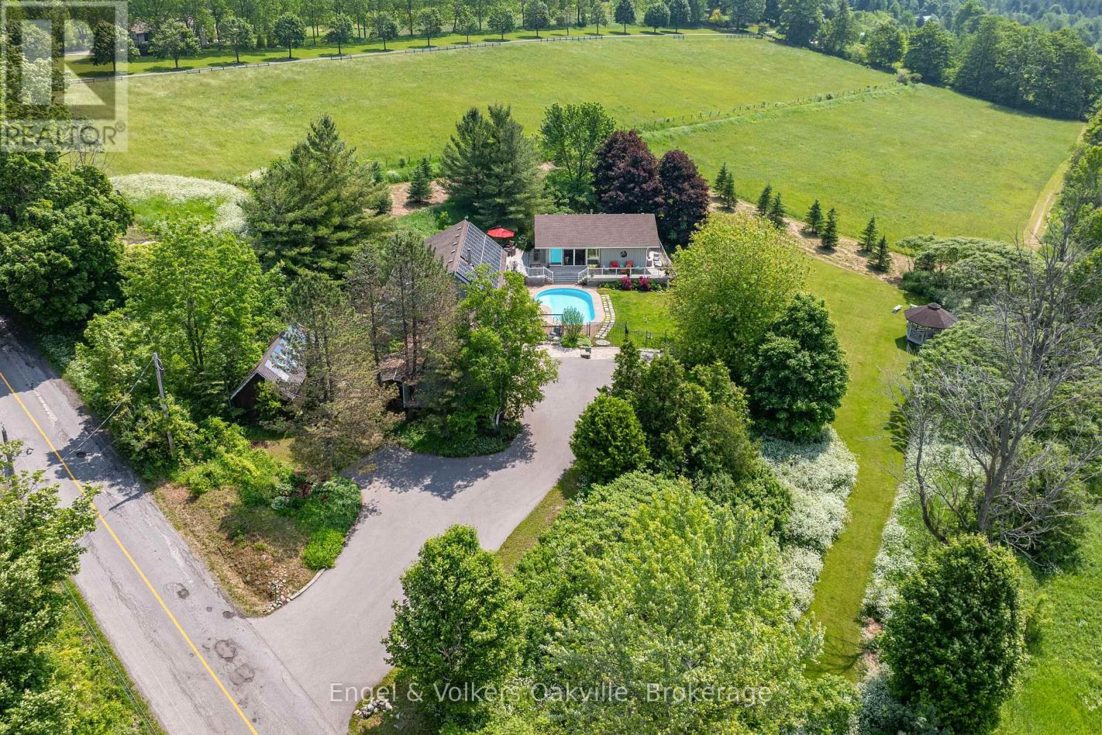 330 Mountsberg Road Property Photo 44