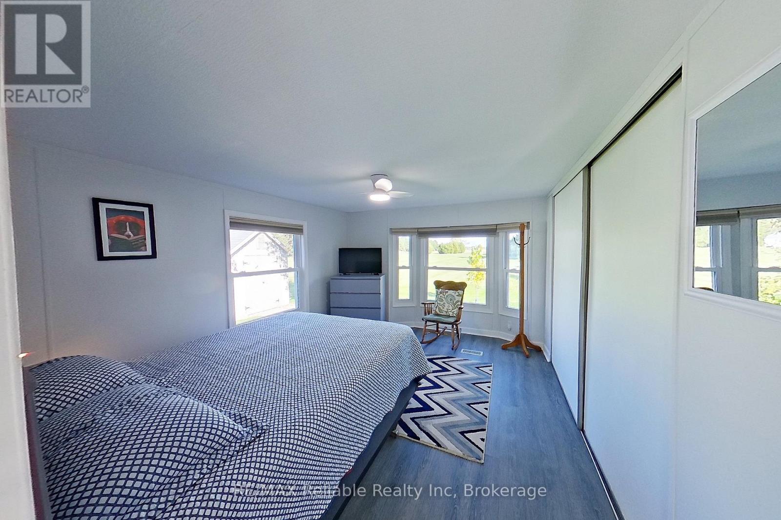 66 Leisure Way Property Photo 25