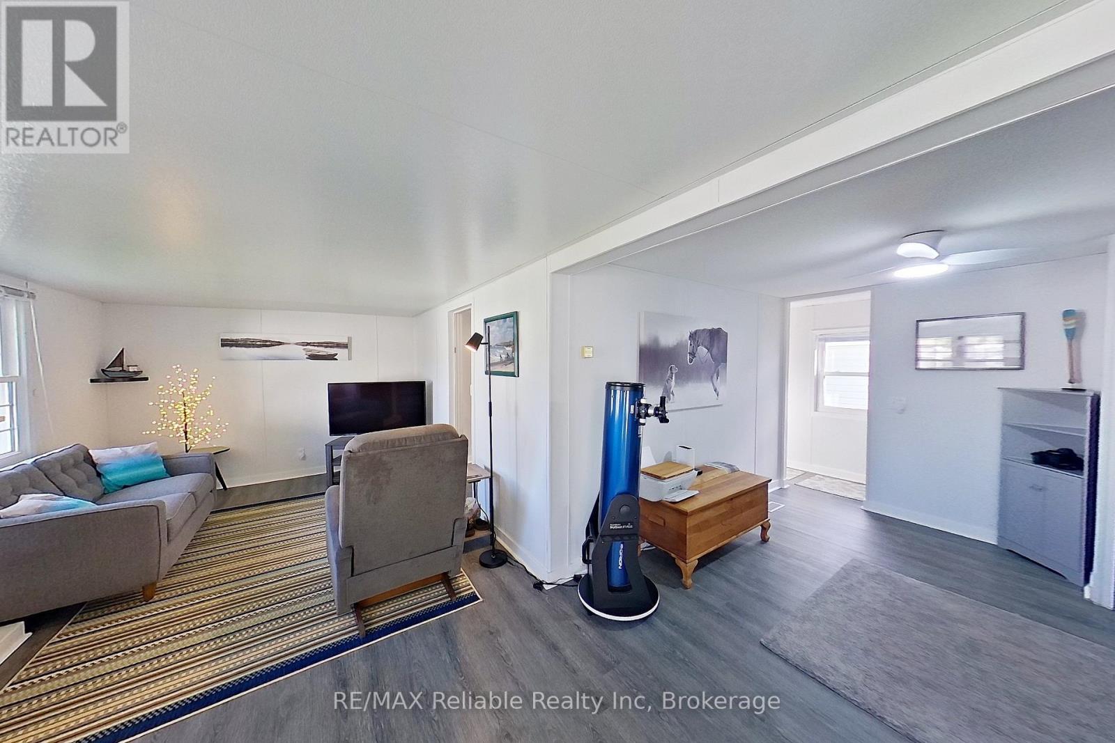 66 Leisure Way Property Photo 31