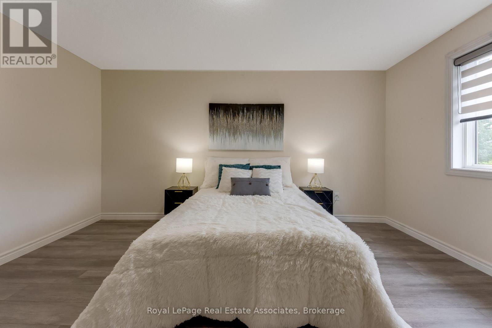 406 Sandy Cove Crescent Property Photo 20