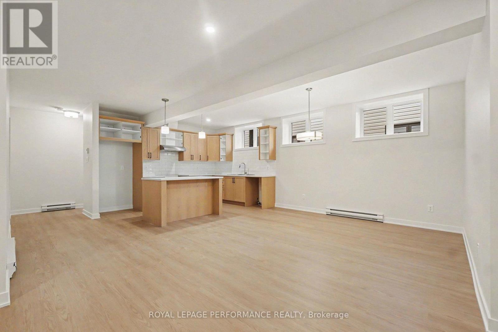 B - 275 Sam Avenue Property Photo 3