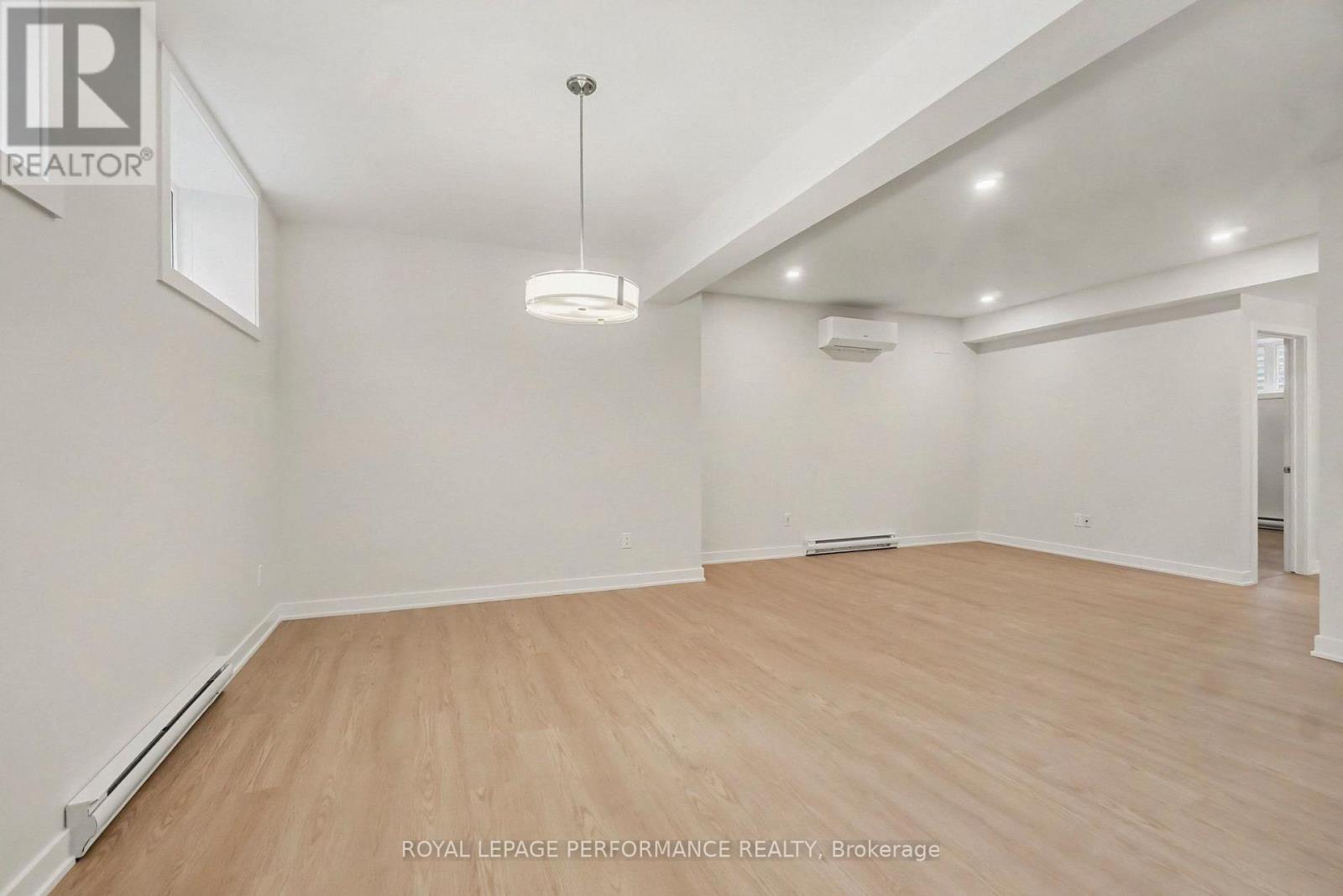 B - 275 Sam Avenue Property Photo 5