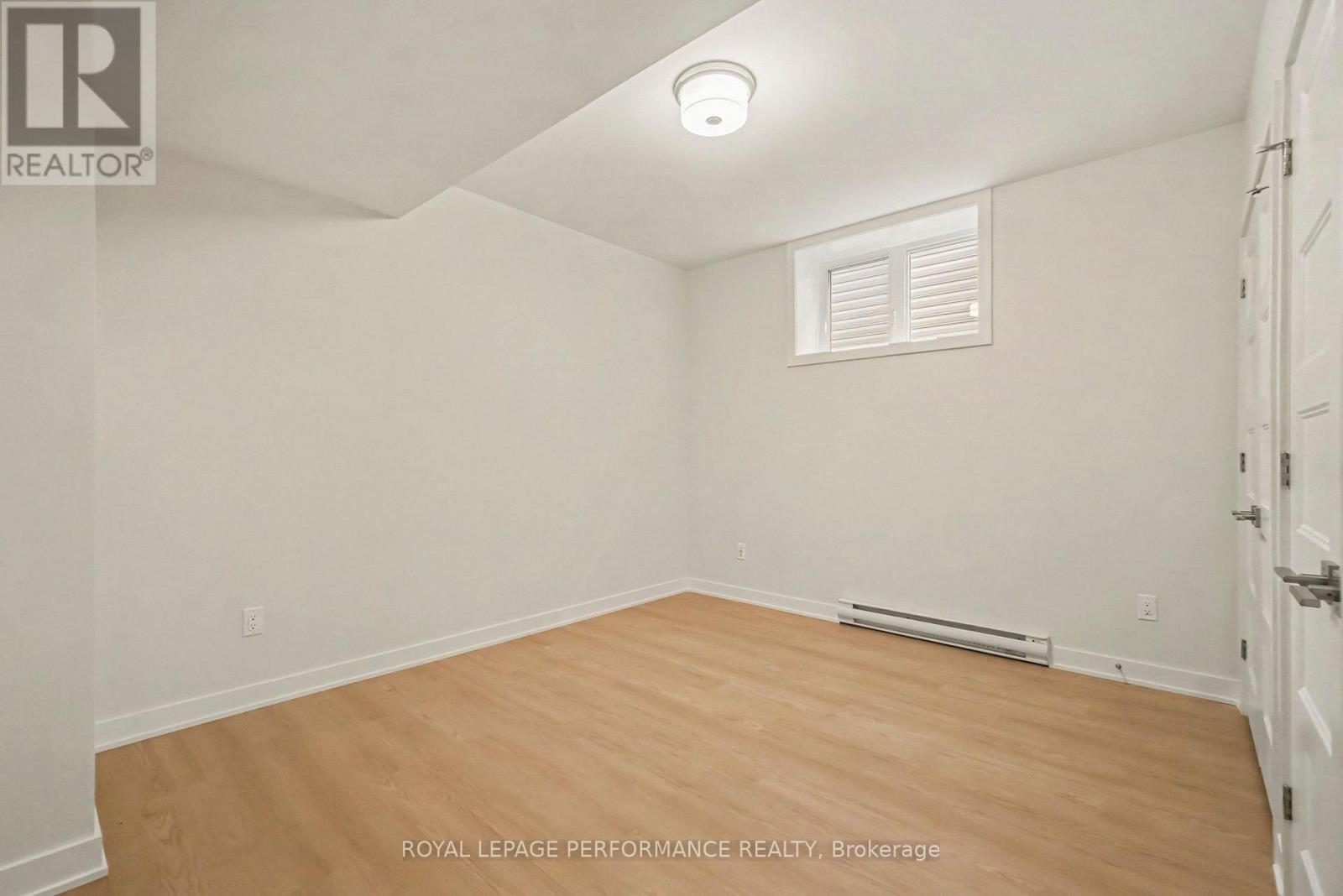 B - 275 Sam Avenue Property Photo 9