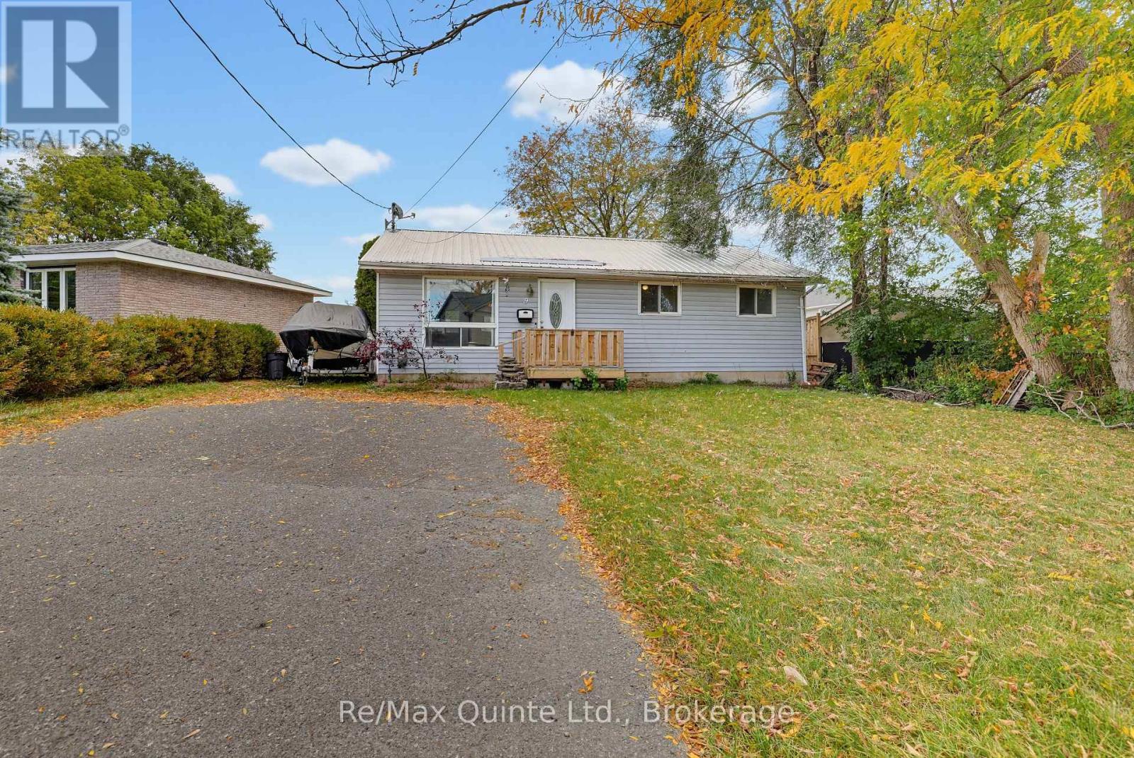 9 Mcfarland Drive Property Photo 2