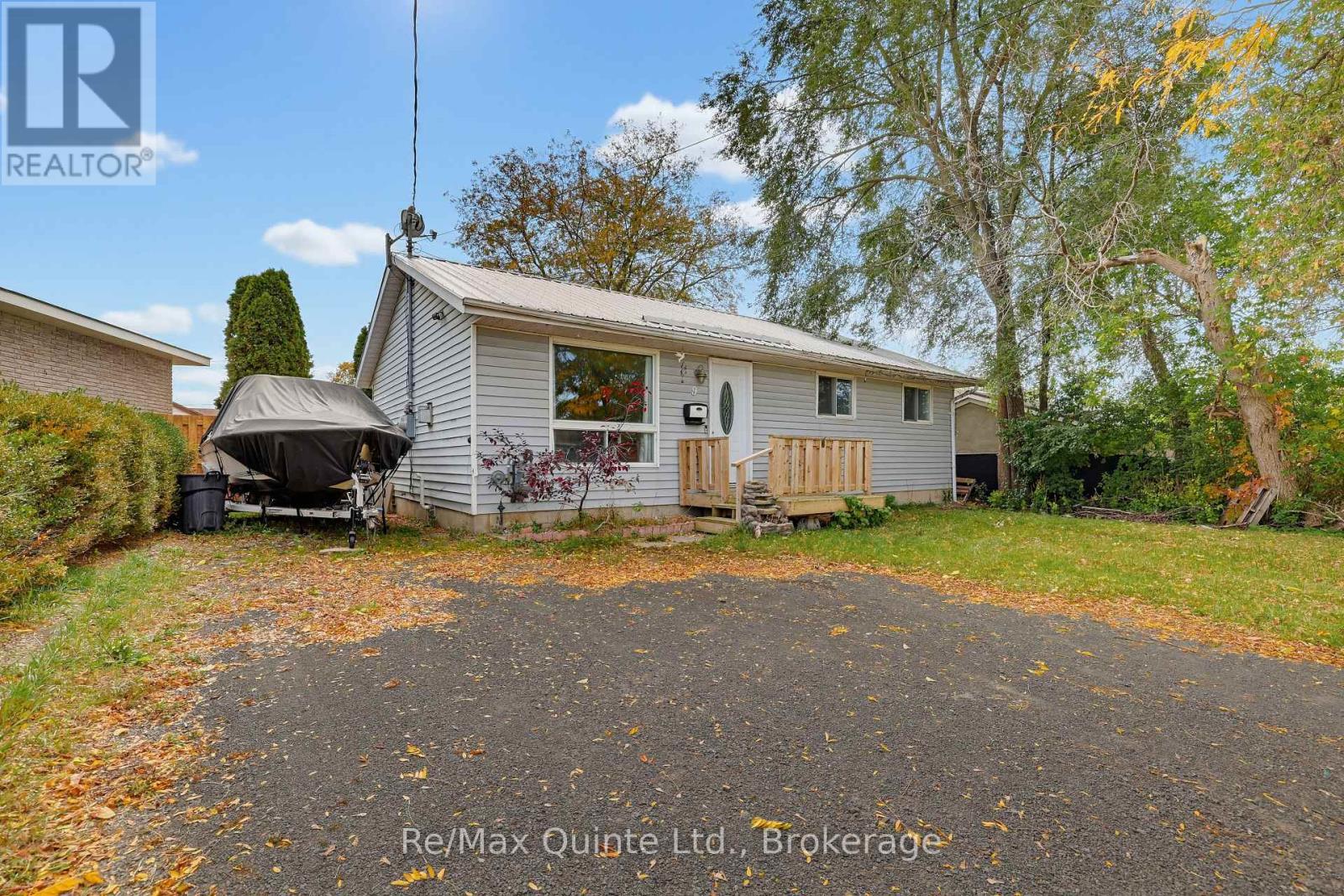 9 Mcfarland Drive Property Photo 4