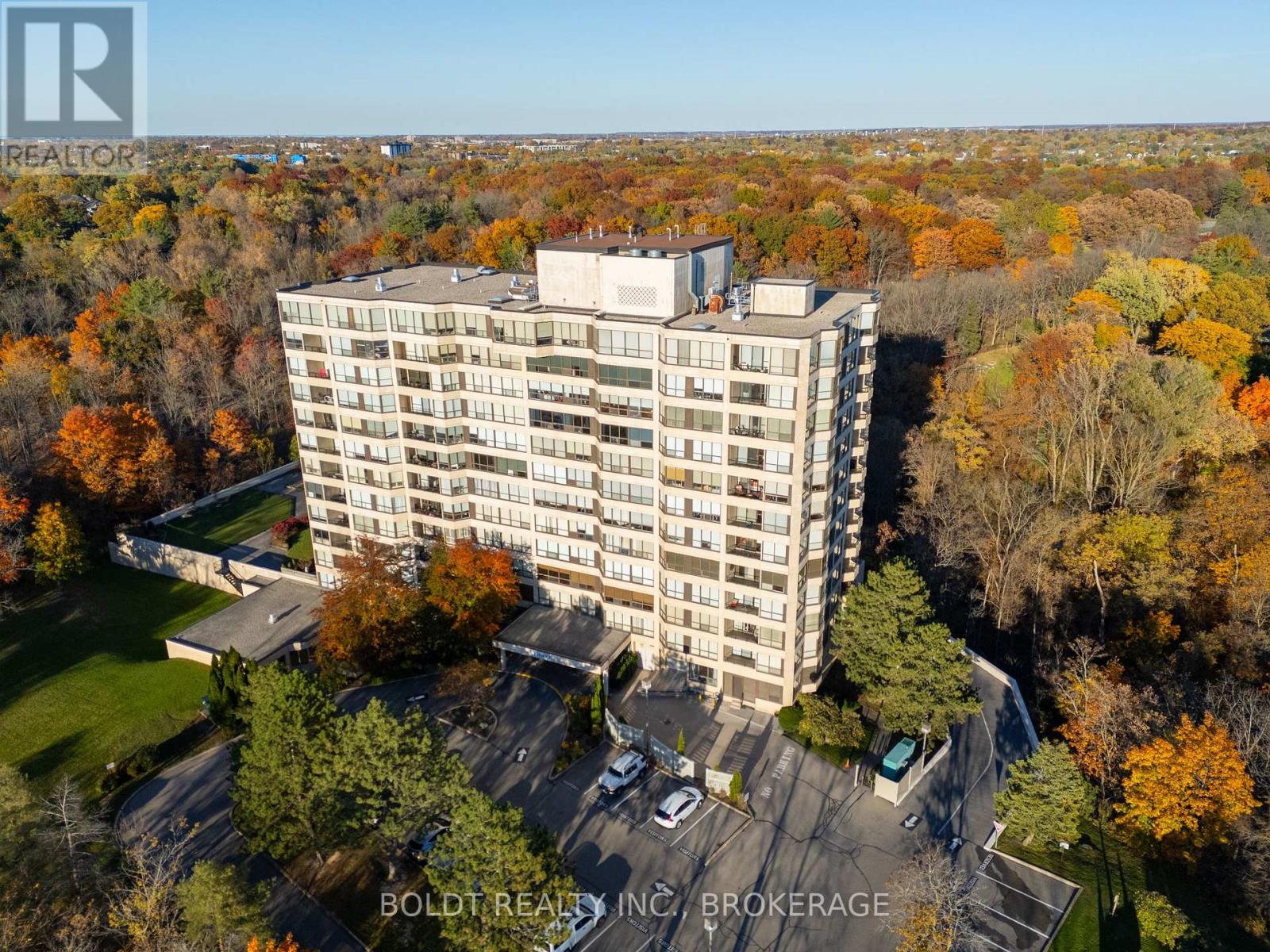 505 - 3 Towering Heights Boulevard Property Photo 2