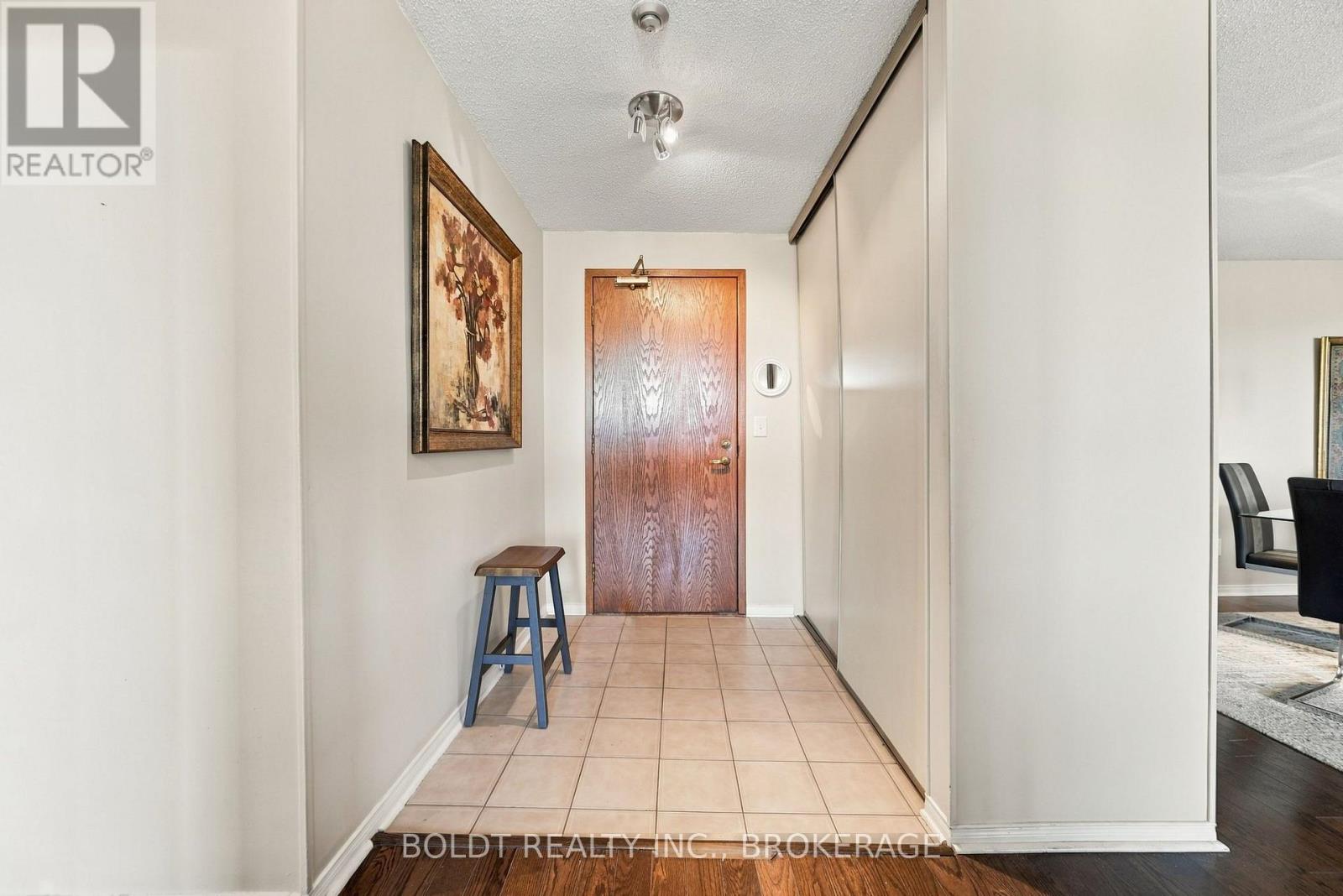 505 - 3 Towering Heights Boulevard Property Photo 10