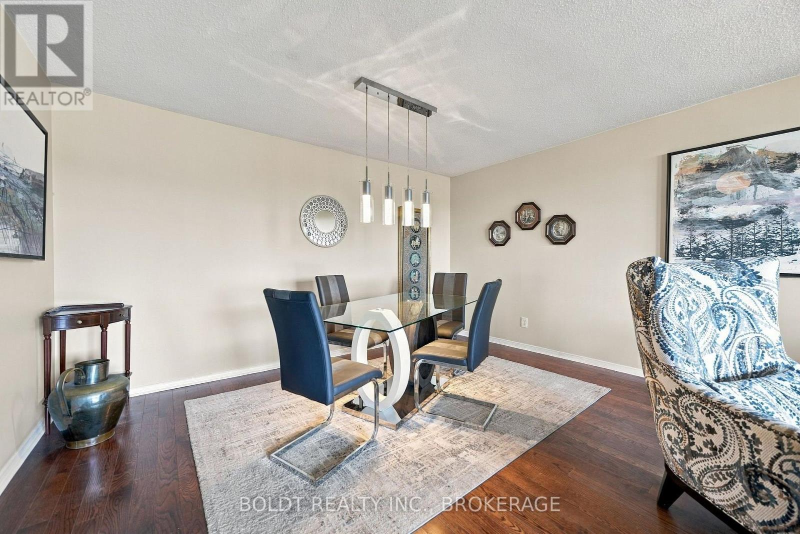 505 - 3 Towering Heights Boulevard Property Photo 13