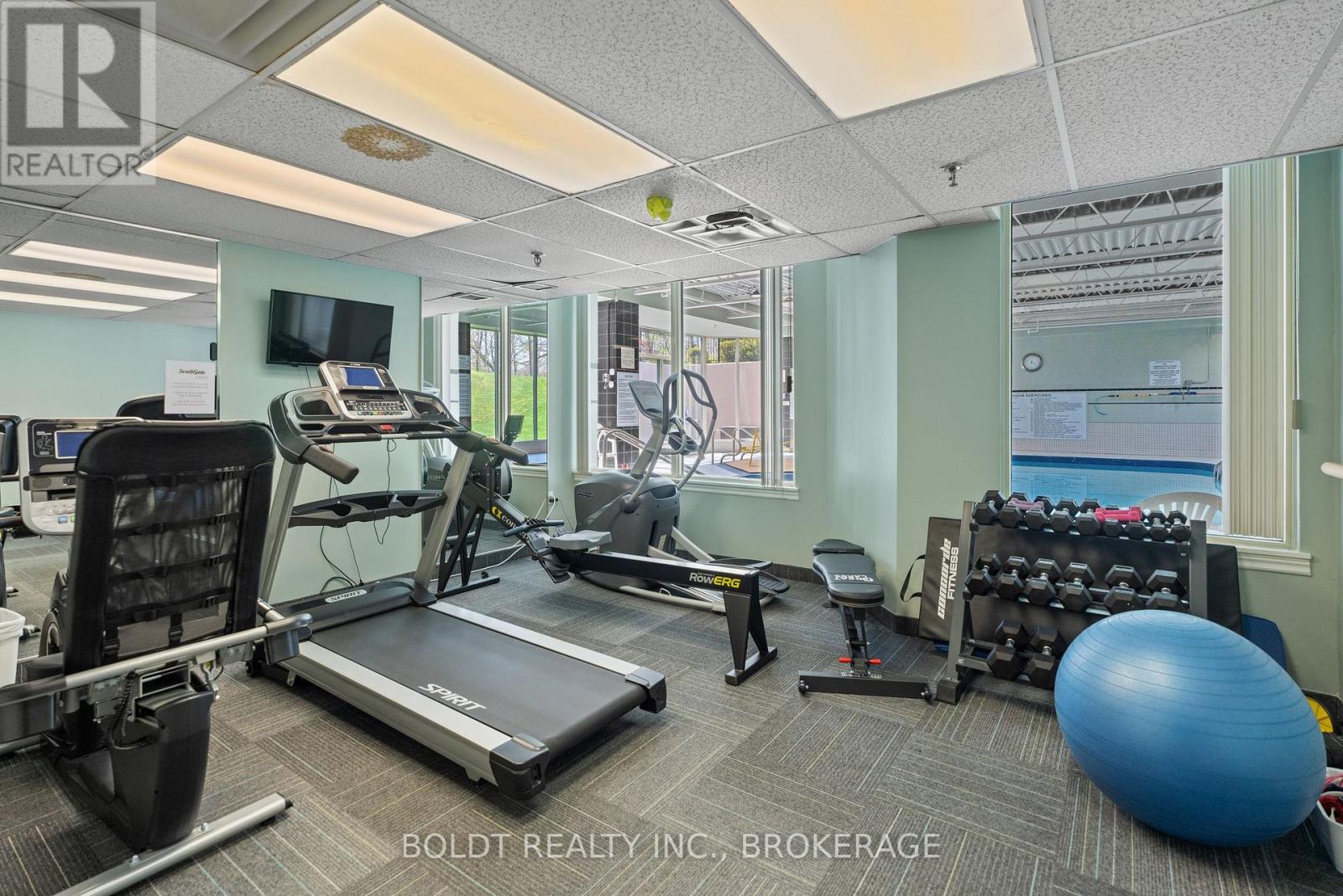 505 - 3 Towering Heights Boulevard Property Photo 41