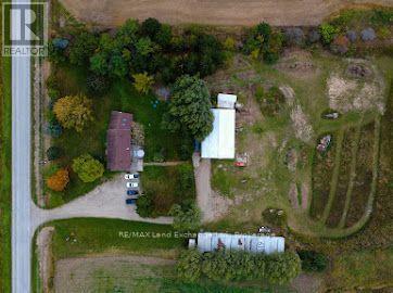 1073 8 Concession Property Photo 2