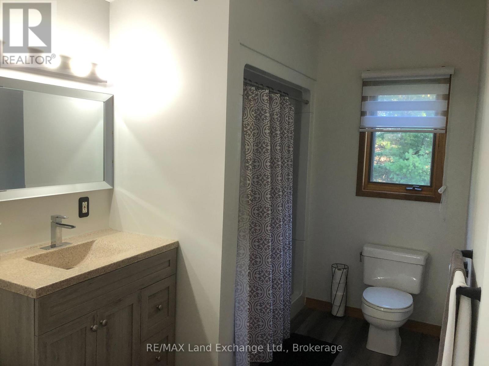 1073 8 Concession Property Photo 13