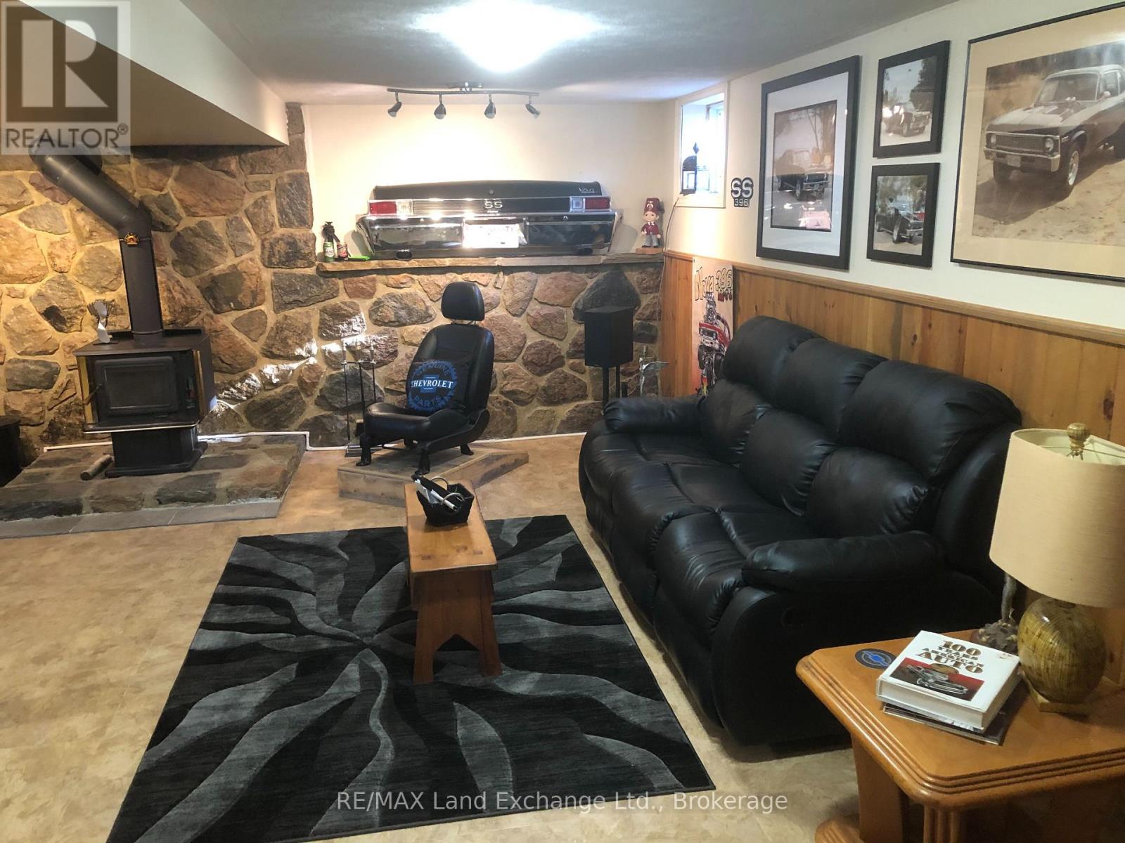1073 8 Concession Property Photo 20