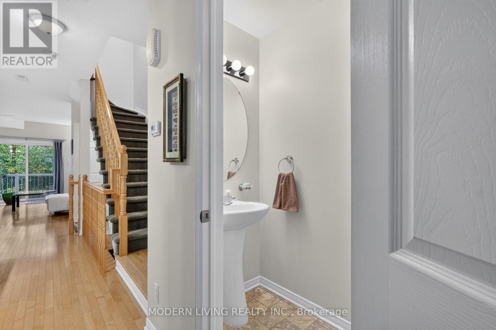 1082 Redtail Private Property Photo 18