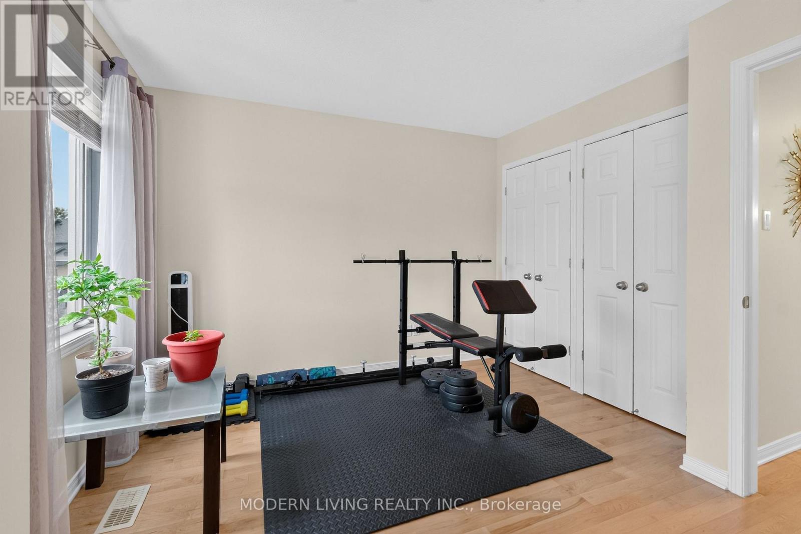 1082 Redtail Private Property Photo 24
