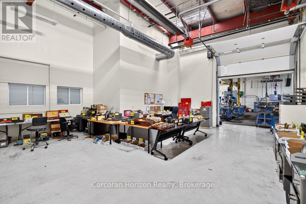 47 Head Street Property Photo 13