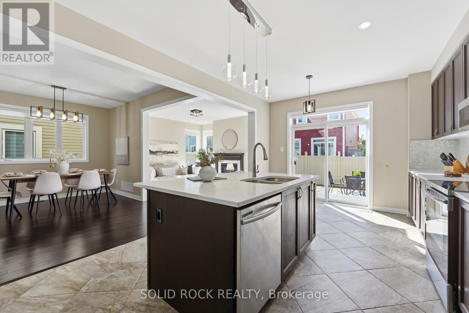 55 Solaris Drive Property Photo 23