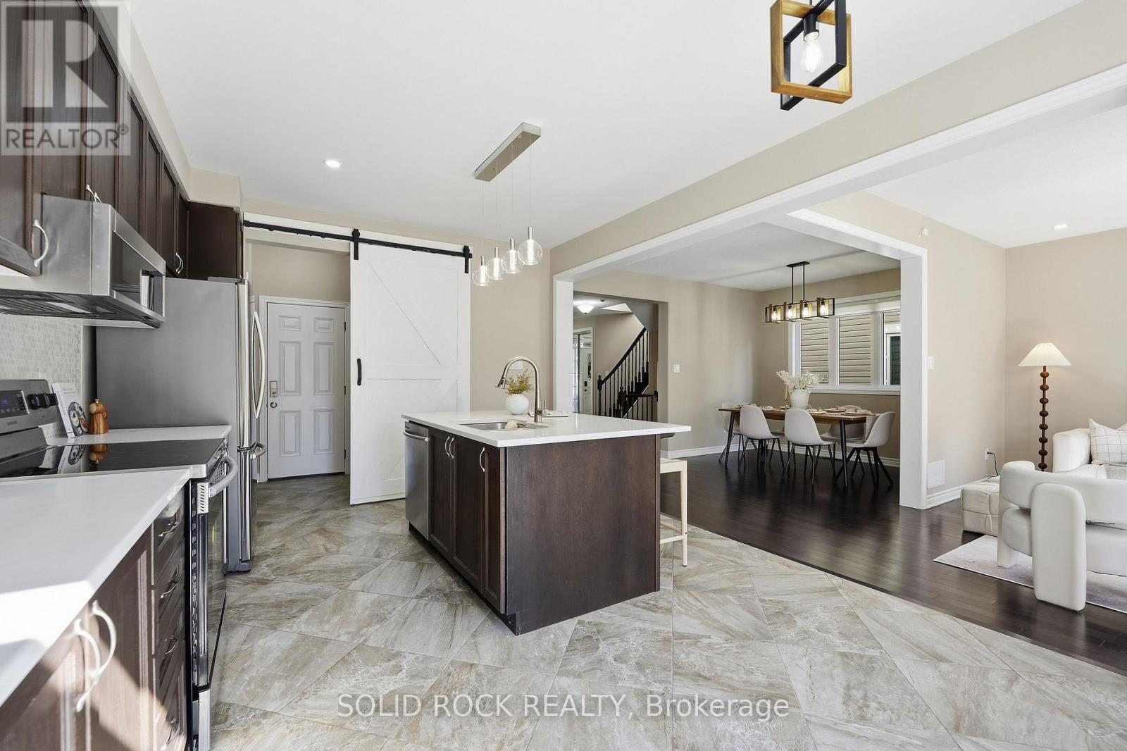 55 Solaris Drive Property Photo 25