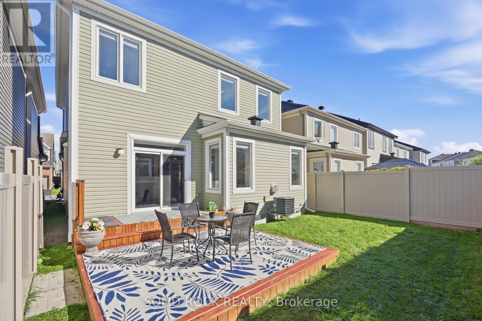 55 Solaris Drive Property Photo 27