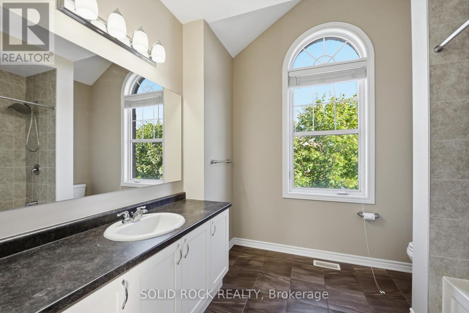 55 Solaris Drive Property Photo 37