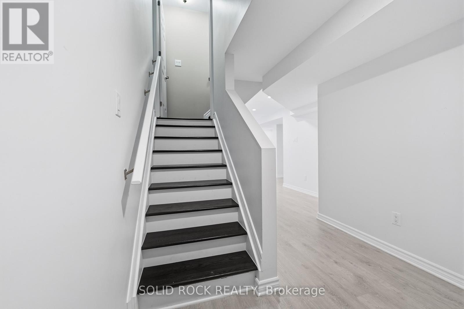 55 Solaris Drive Property Photo 40