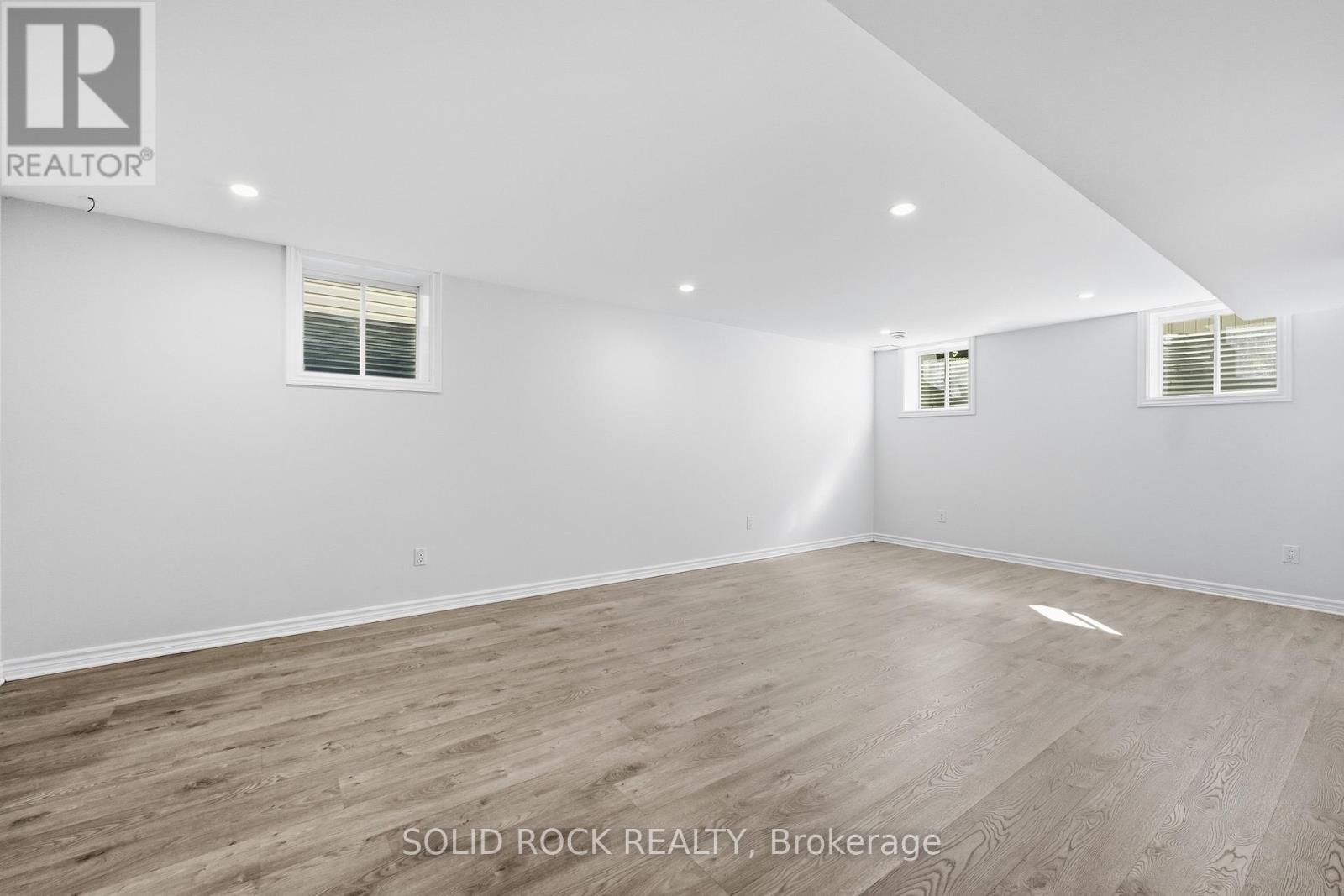 55 Solaris Drive Property Photo 41