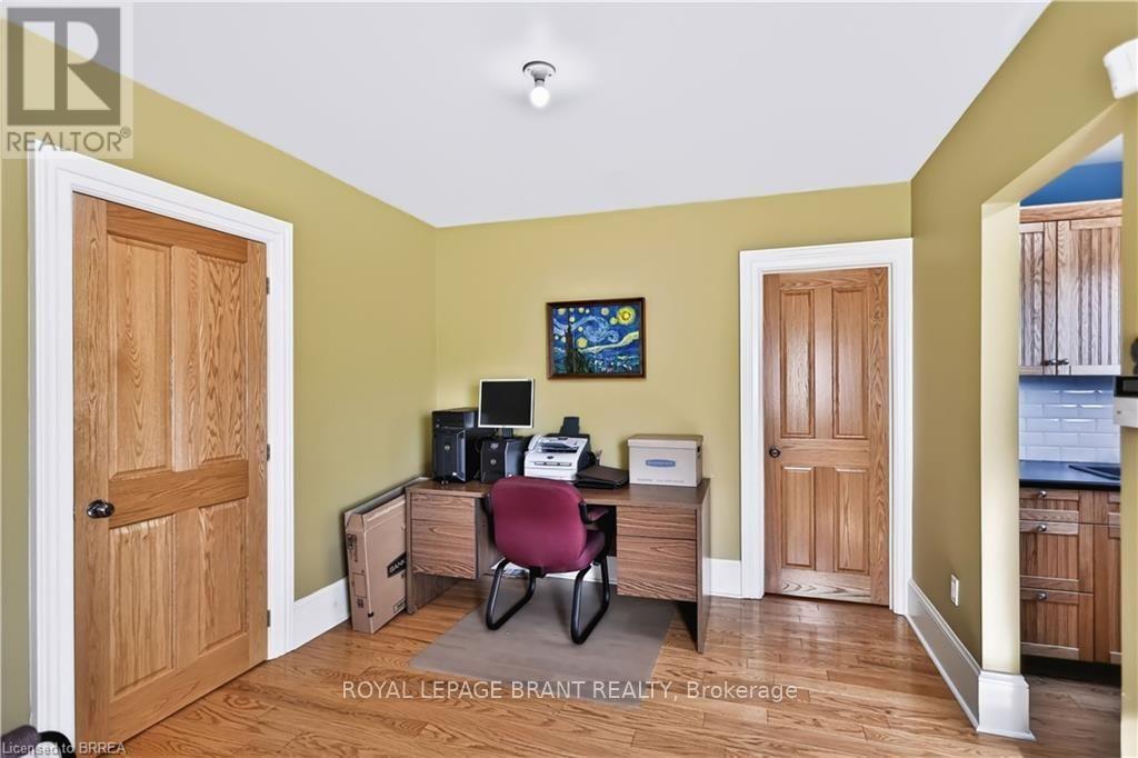 241 Brant Avenue Property Photo 20