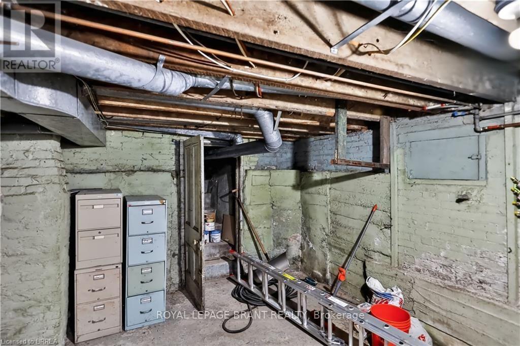 241 Brant Avenue Property Photo 24
