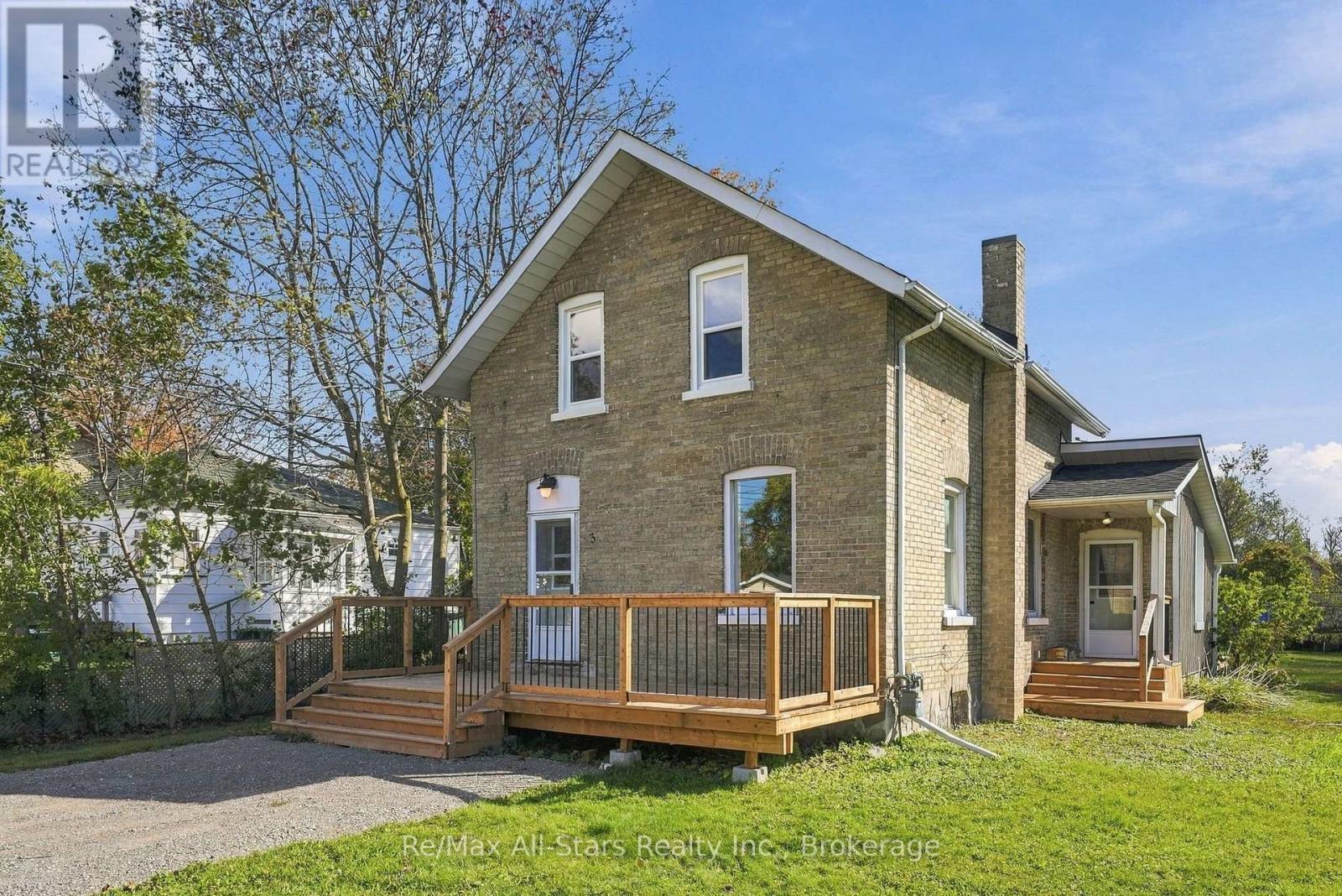 3 BERTIE STREET Property Photo 1